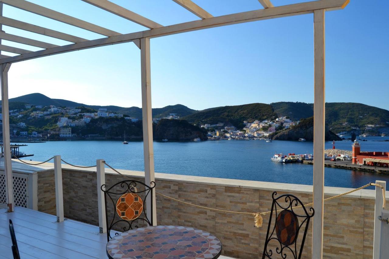 Appartamento Maridea - La Darsena Ponza Esterno foto